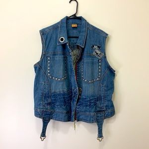 ***Vintage*** Apple Bottoms Tattoo Vest